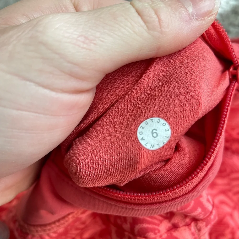 2021 lululemon seawheeze short - Picture 3 of 3